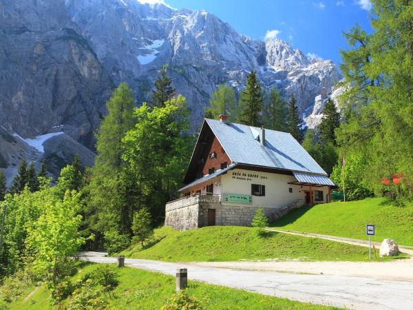 PLANINSKA KOČA NA GOZDU, Kranjska Gora