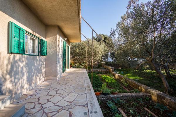 Apartment Srecko - Sevid