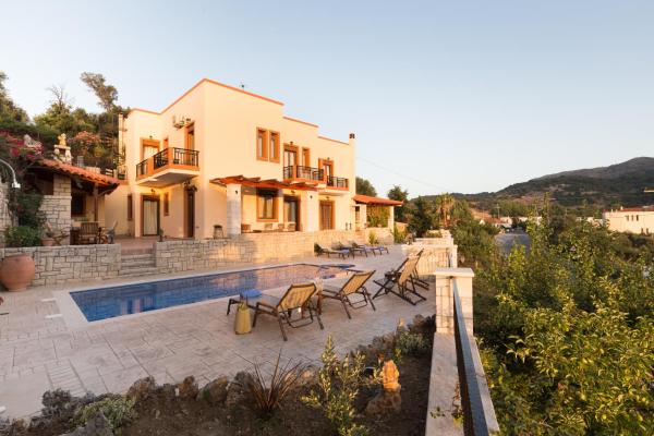 A la foto es mostra l'objecte Ageri Traditional Villa situat a la ciutat de Argyroupolis.