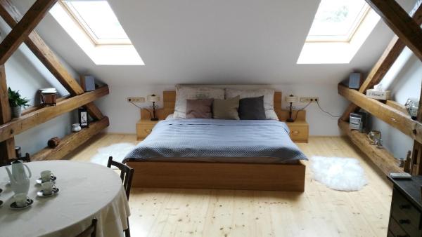 A la foto es mostra l'objecte Stylové podkrovní apartmány Ostrava situat a la ciutat de Ostrava.
