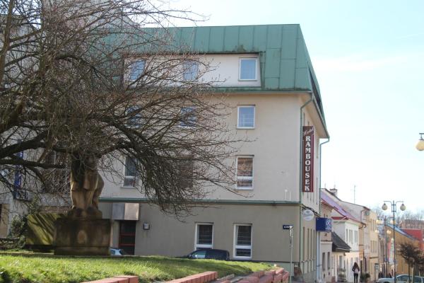 Nella foto è visibile l'oggetto Hotel Rambousek situato nella città di Vršovka.