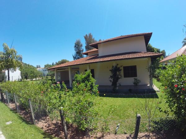 På bildet vises objektet Casa na Lagoinha Florianópolis B1 som ligger i byen Florianópolis.