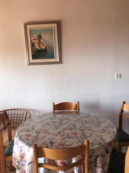 A la foto es mostra l'objecte Princess Studios situat a la ciutat de Afiartis.