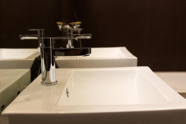 A la foto es mostra l'objecte Hotel Grand Tizu situat a la ciutat de Dimapur.
