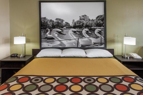 Foto 3: Super 8 by Wyndham Dwight