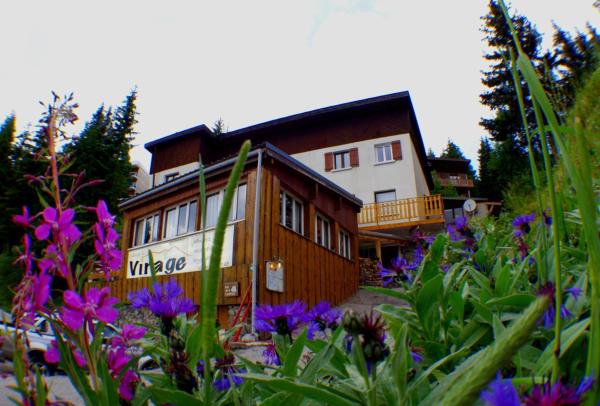 Auf dem Foto ist das Objekt Auberge Restaurant du Virage in der Stadt Chamrousse zu sehen.