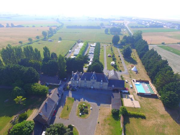 A la foto es mostra l'objecte Domaine de l'Aumône situat a la ciutat de Cherrueix.
