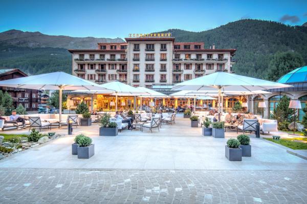 A la foto es mostra l'objecte Grand Hotel Zermatterhof situat a la ciutat de Zermatt.
