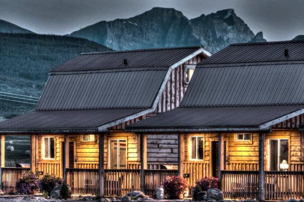 写真にはGlenwoodville市にあるMountain Haven Cabinsが写っています。