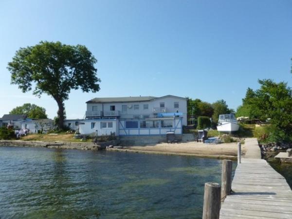 Στη φωτογραφία φαίνεται το αντικείμενο Ahoi-Marie που βρίσκεται στην πόλη Alt Reddevitz.