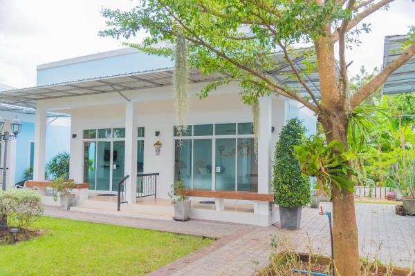 A la foto es mostra l'objecte The Cube Resort situat a la ciutat de Chanthaburi.