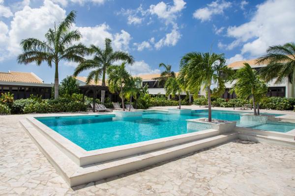 En la foto se muestra el objeto Blue Bay Bungalows ubicado en la ciudad de Blue Bay.