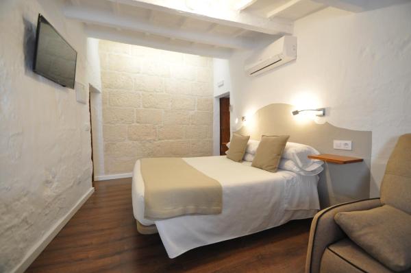 Na zdjęciu widoczny jest obiekt Port Antic Ciutadella by My Rooms Hotels TI położony w mieście Ciutadella.