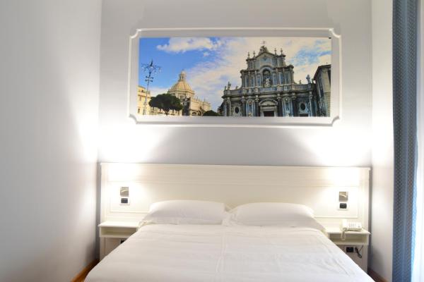 A la foto es mostra l'objecte Hotel Centrum situat a la ciutat de Catània.