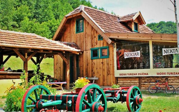 La photo montre l'objet Seoski turizam Ziličina Rogatica situé dans la ville de Rogatica.