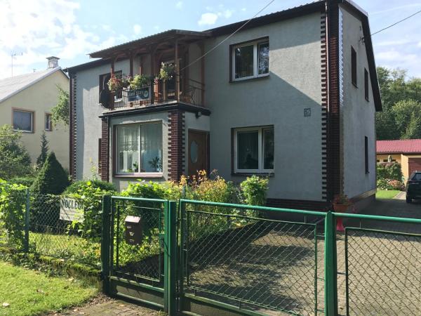 På bildet vises objektet Jasi Stay som ligger i byen Augustów.