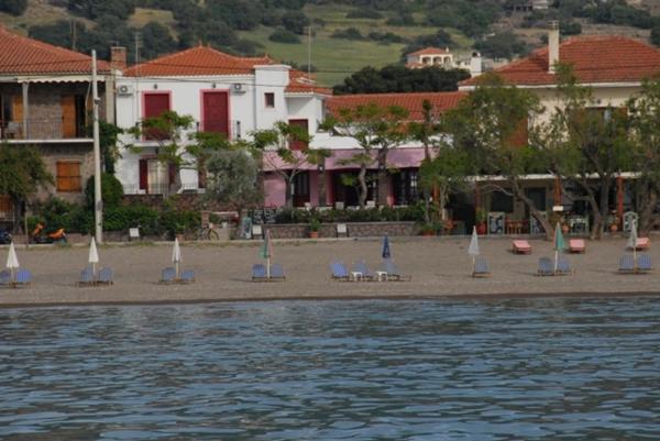 Στη φωτογραφία φαίνεται το αντικείμενο Ενοικιαζόμενα Διαμερίσματα Δήμητρα που βρίσκεται στην πόλη Πέτρα.