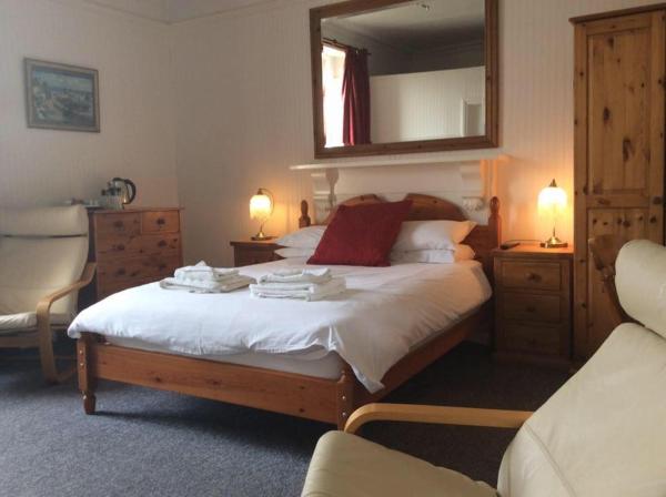 På billedet ses objektet Cavell House Bed and Breakfast beliggende i byen Clevedon.