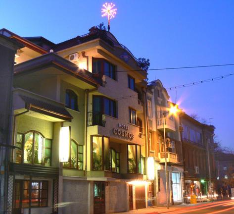 Nella foto è visibile l'oggetto Hotel Cosmos situato nella città di Lyaskovo.