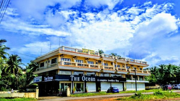 A la foto es mostra l'objecte Ocean Crest Hotel situat a la ciutat de Colva.