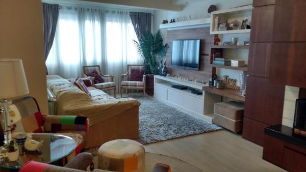 A la foto es mostra l'objecte Lindo apartamento no centro de Canela situat a la ciutat de Canela.