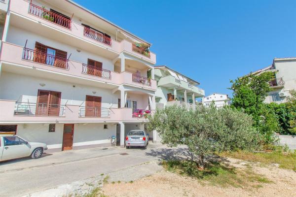 A la foto es mostra l'objecte Apartment Jordan situat a la ciutat de Duće.