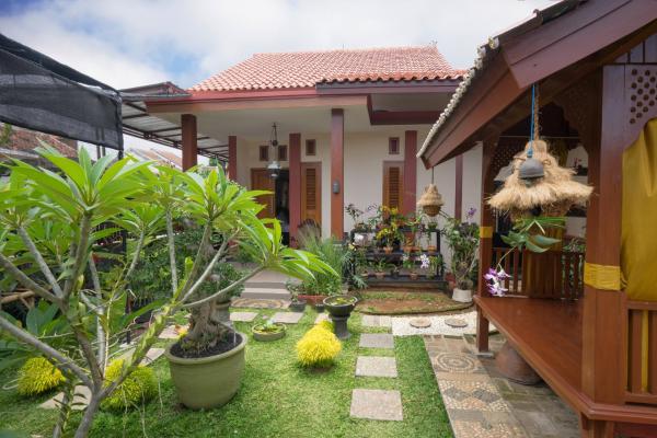 Maharani Homestay