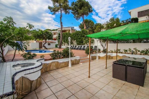 Photo 8 : Pedro - two story holiday home villa in El Portet