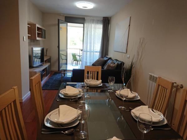 A la foto es mostra l'objecte Apartamento Pirineo Aragonés situat a la ciutat de Yebra de Basa.