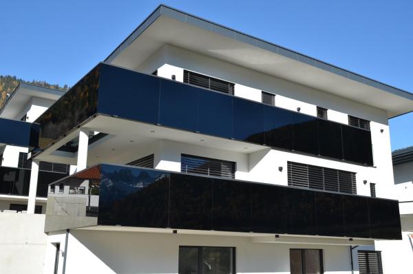 A la foto es mostra l'objecte Apart van der Heyd situat a la ciutat de Prutz.