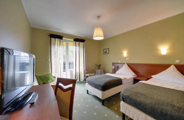A la foto es mostra l'objecte Hotel Belweder - przy hotelu Golebiewski situat a la ciutat de Karpacz.