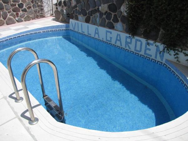 A la foto es mostra l'objecte Villa Garden situat a la ciutat de Fira.