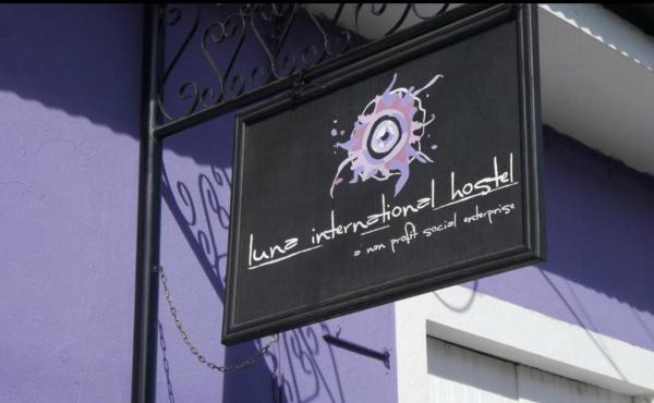 The photo shows the Luna International Hostel located in the city of Condega.