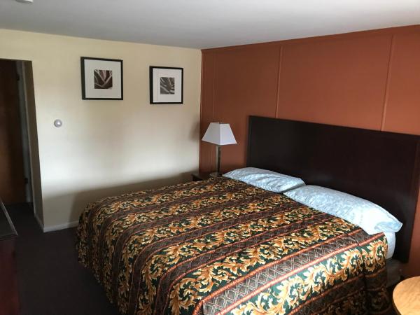 A la foto es mostra l'objecte Angola Motel situat a la ciutat de Irving.