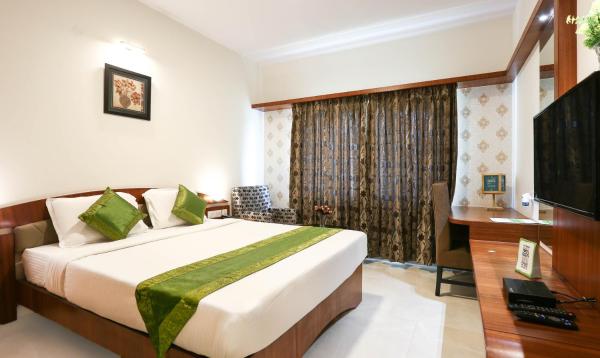 På billedet ses objektet Treebo Premium Akshaya Mahal Inn beliggende i byen Mysore.