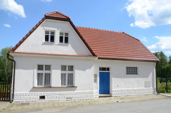 写真にはVlčeves市にあるStation House Loft Apartmentが写っています。