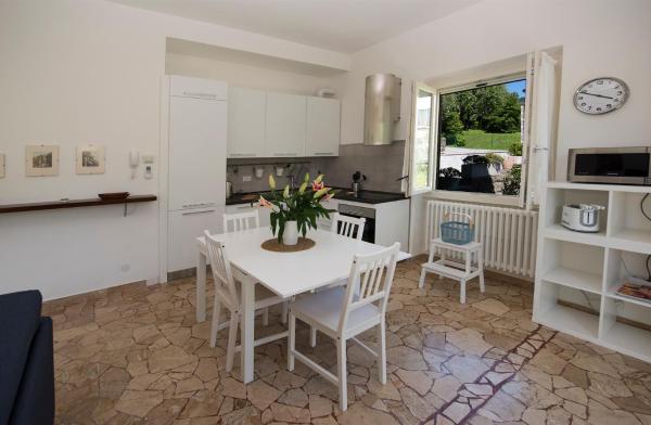 A la foto es mostra l'objecte Vitali Apartment JR situat a la ciutat de Bellagio.