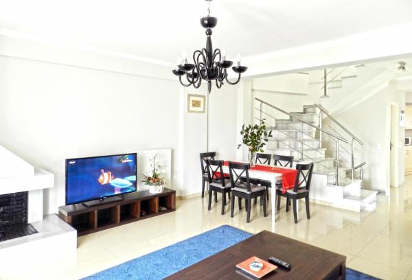A la foto es mostra l'objecte Villa Nafplio situat a la ciutat de Nàuplia.