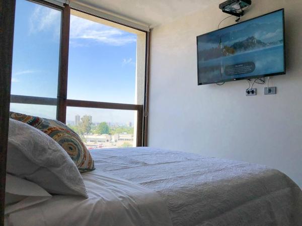 Foto 8: Charming Studio - w/Mountain View, Pool, & Gym