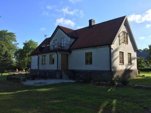 Na zdjęciu widoczny jest obiekt Silte Siglajvs 147 położony w mieście Hemse.