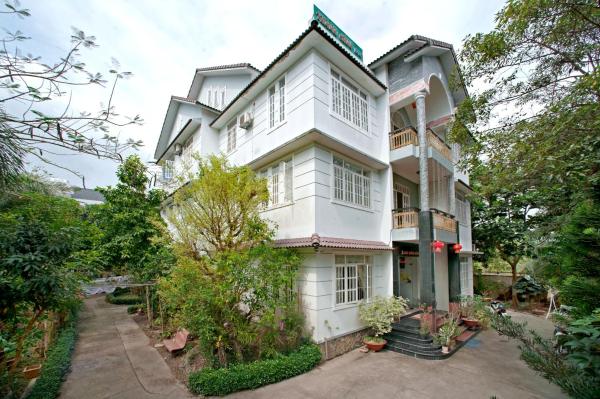 På bildet vises objektet Thanh Cong Hotel som ligger i byen Ấp Ðông Qứi.