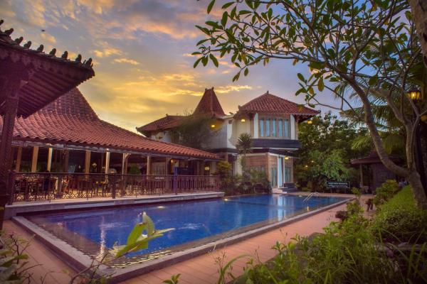 Foto 2: Java Village Resort Yogyakarta