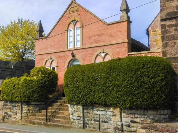 A la foto es mostra l'objecte The Old Temperance Hall situat a la ciutat de Ipstones.