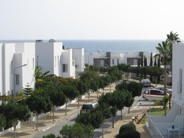 Luxury Seaside Villa 63r At Caesar Beach Resort - Chypre