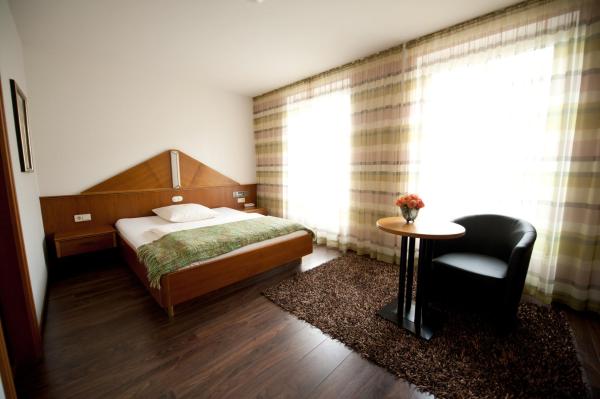 Na zdjęciu widoczny jest obiekt Classic Hotel Kaarst położony w mieście Kaarst.