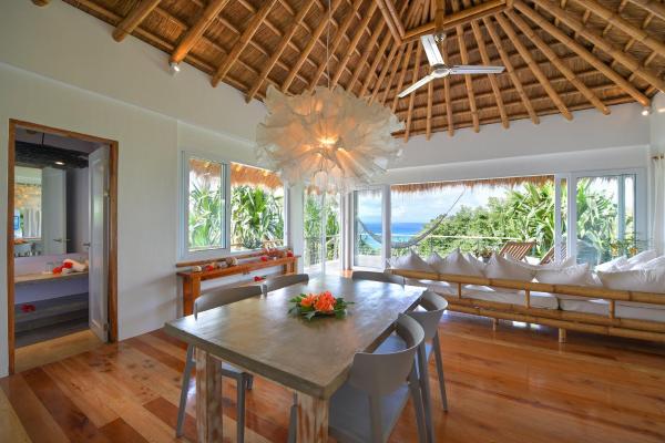 Na fotografii je vidět objekt Diniview Villa Resort nacházející se ve městě Boracay.