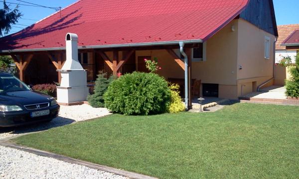 Na zdjęciu widoczny jest obiekt Apartmany u Smreka położony w mieście Veľký Meder.