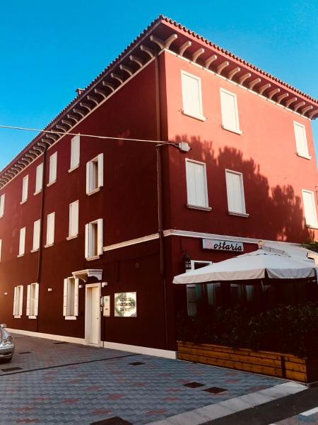 Na zdjęciu widoczny jest obiekt Venice Apartments Dante położony w mieście Mestre.