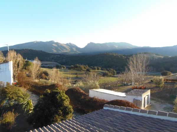A la foto es mostra l'objecte Cortijo Moyano situat a la ciutat de Fornes.