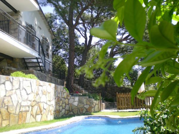 A la foto es mostra l'objecte Casa De Campo El Corzo situat a la ciutat de Casillas.